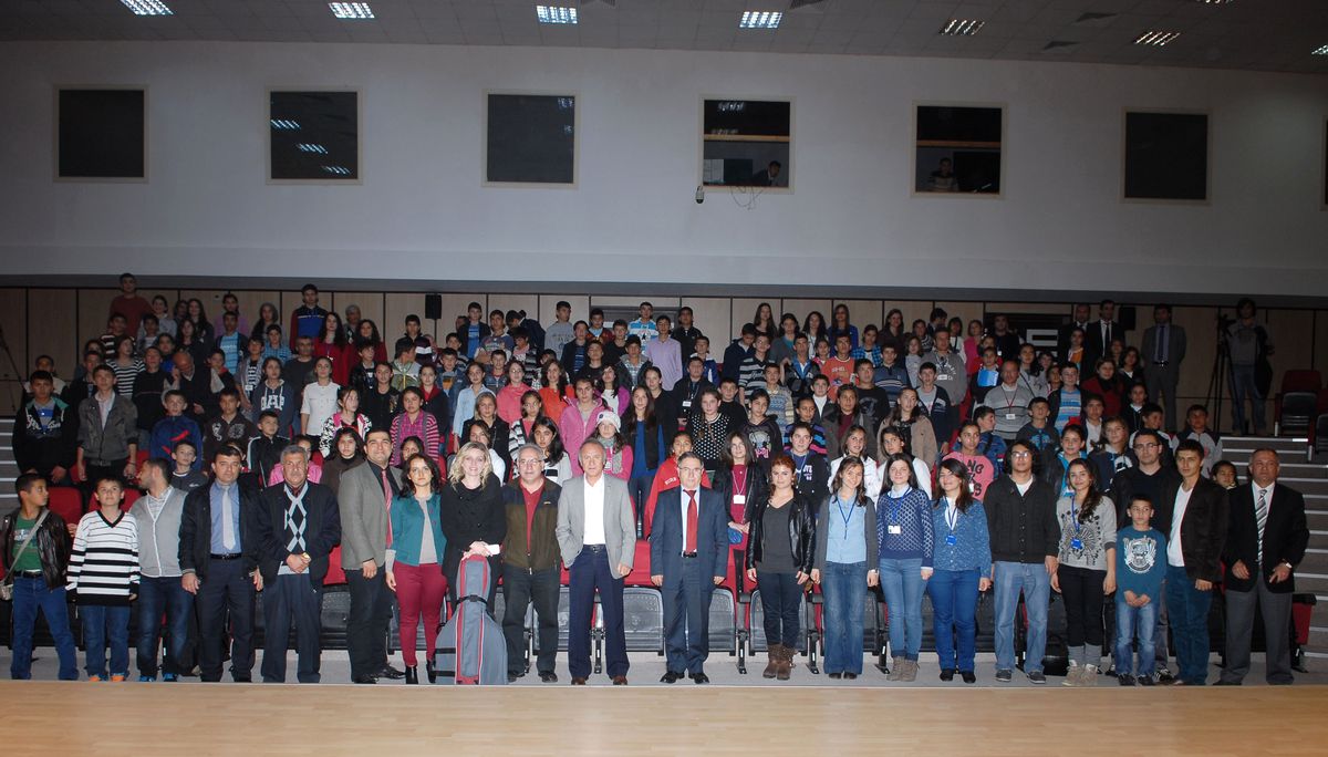 Muratpaşa\'dan Yibo\'ya Destek