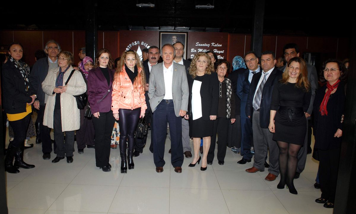 Muratpaşa\'lı Kursiyerden Resim Sergisi
