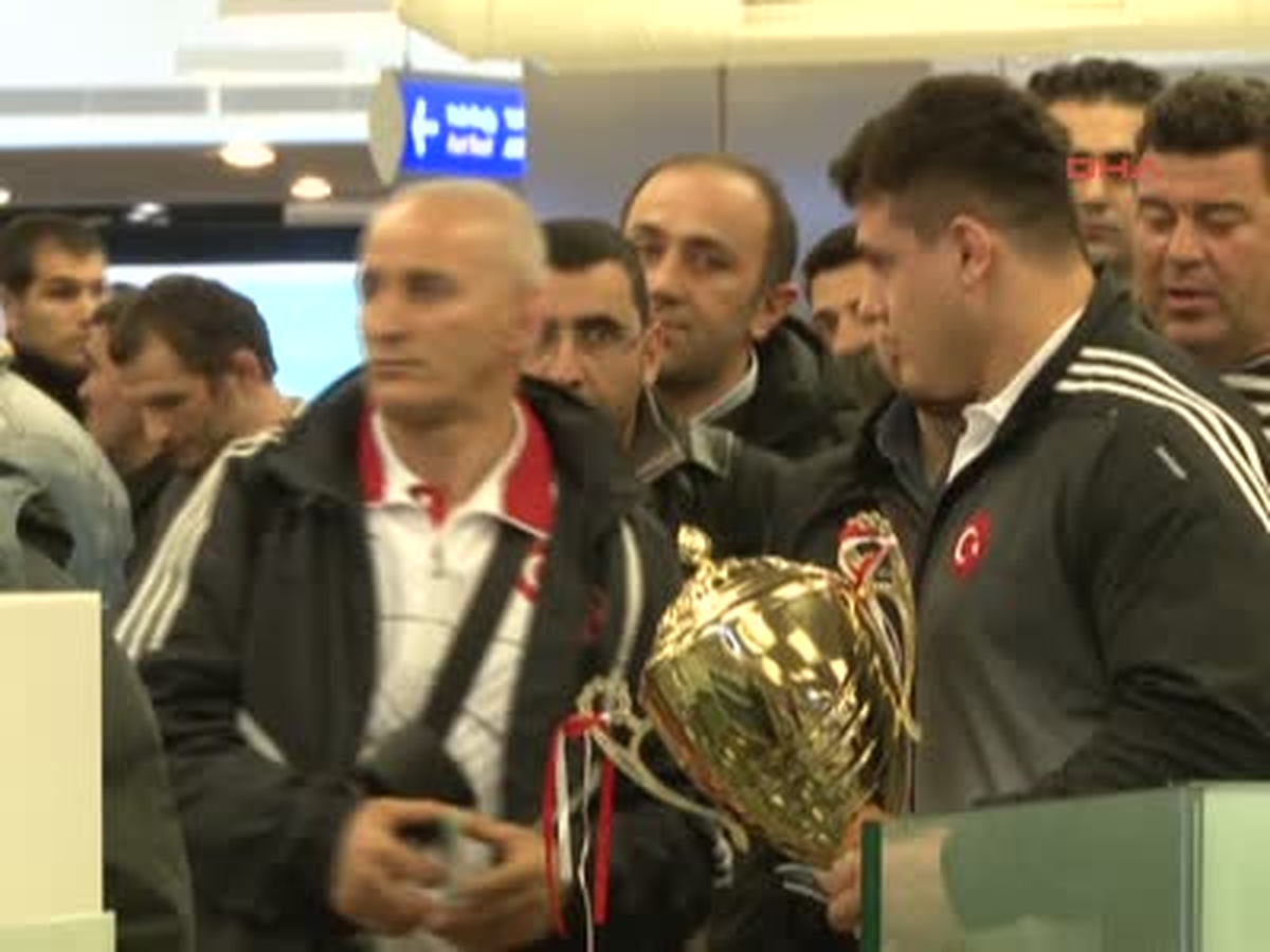 Rıza Kayaalp, Hamza Yerlikaya\'nın Rekoruna Göz Dikti