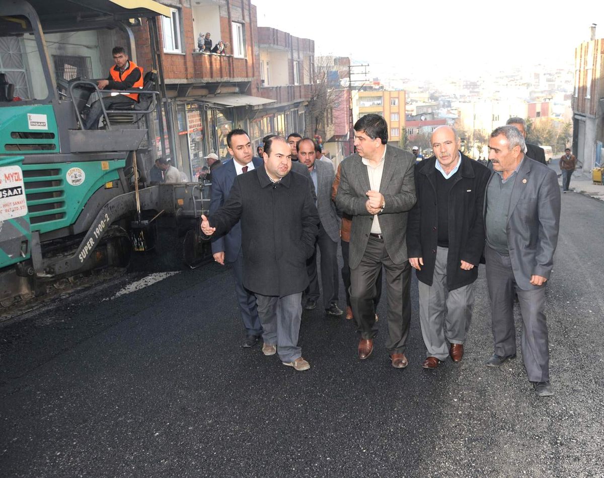 Şehitkamil Belediyesi\'nden Sıfır Asfalt Çalışması