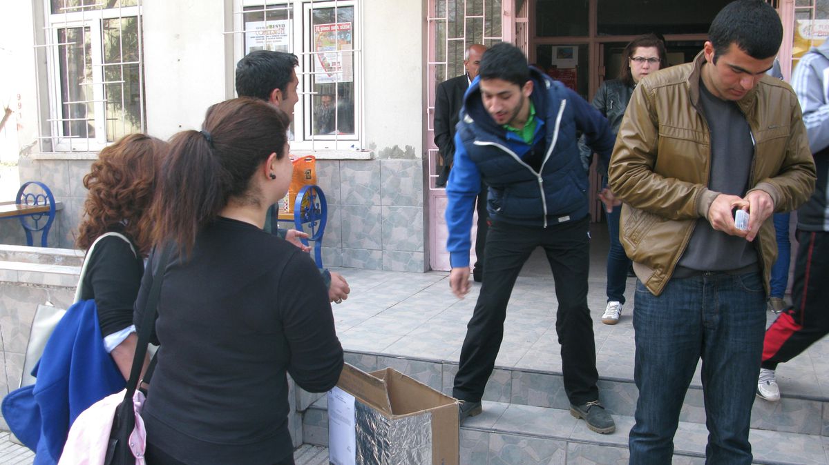 Sınav Kalemleri Köy Okullarına