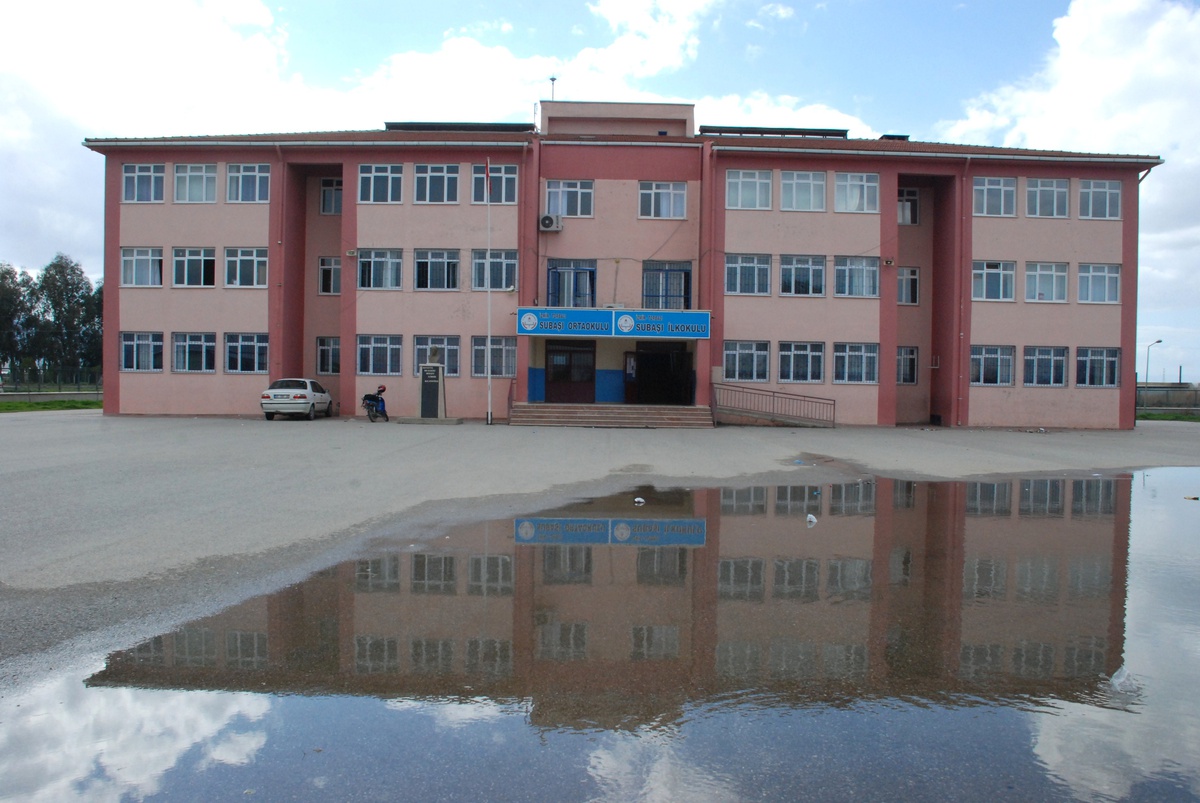Subaşı İlköğretim Okulu Bahçesi Göle Döndü
