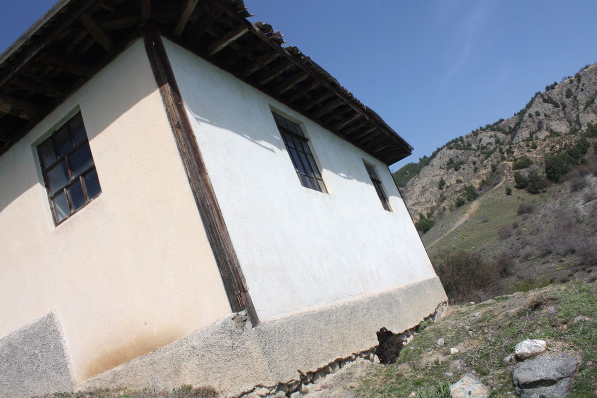 Tosya\'da Define Kaçakçıları Yakalandı