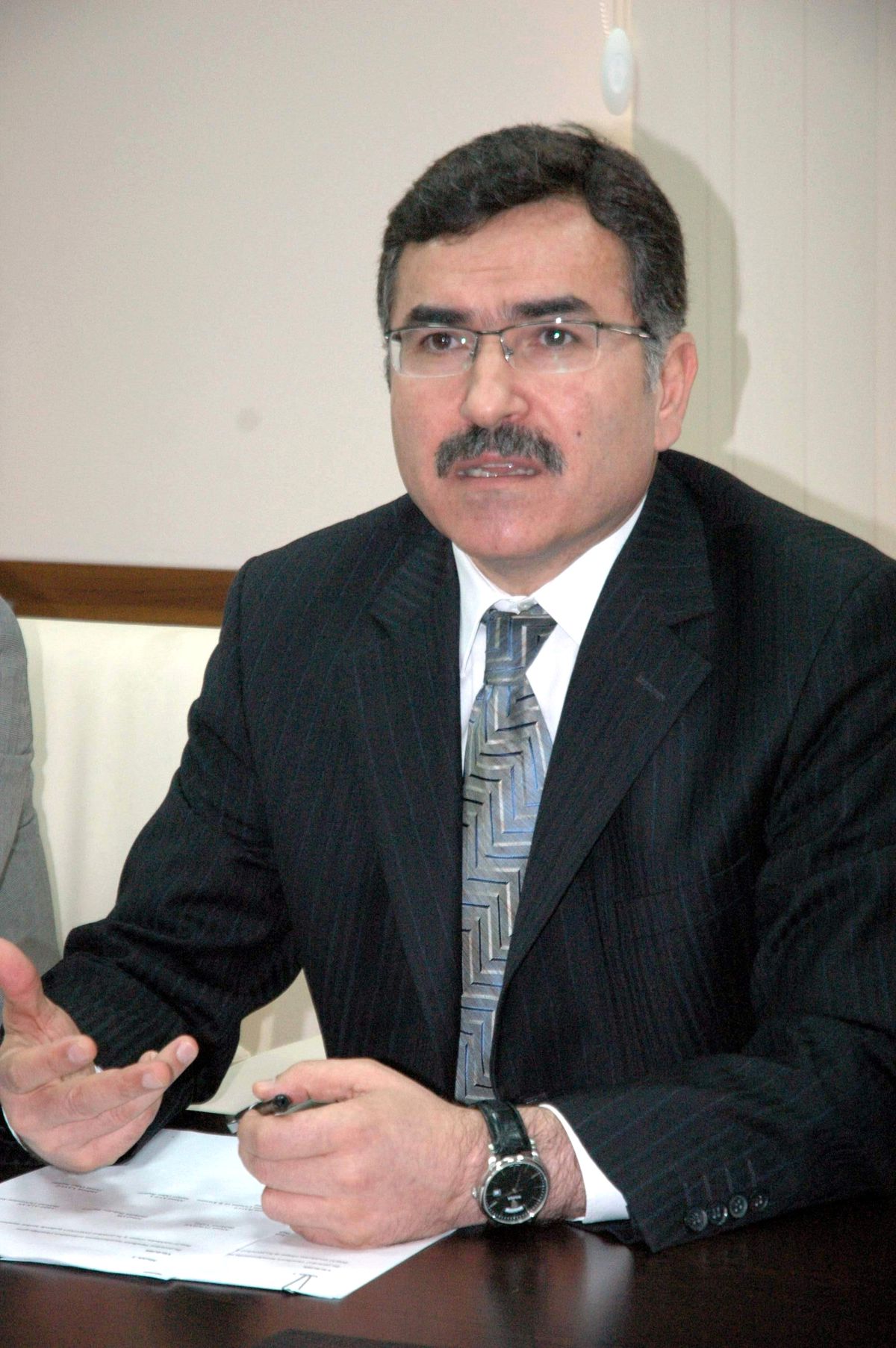 Vali Turhan\'dan Balıkesir\'e Fuar ve Kongre Merkezi Müjdesi