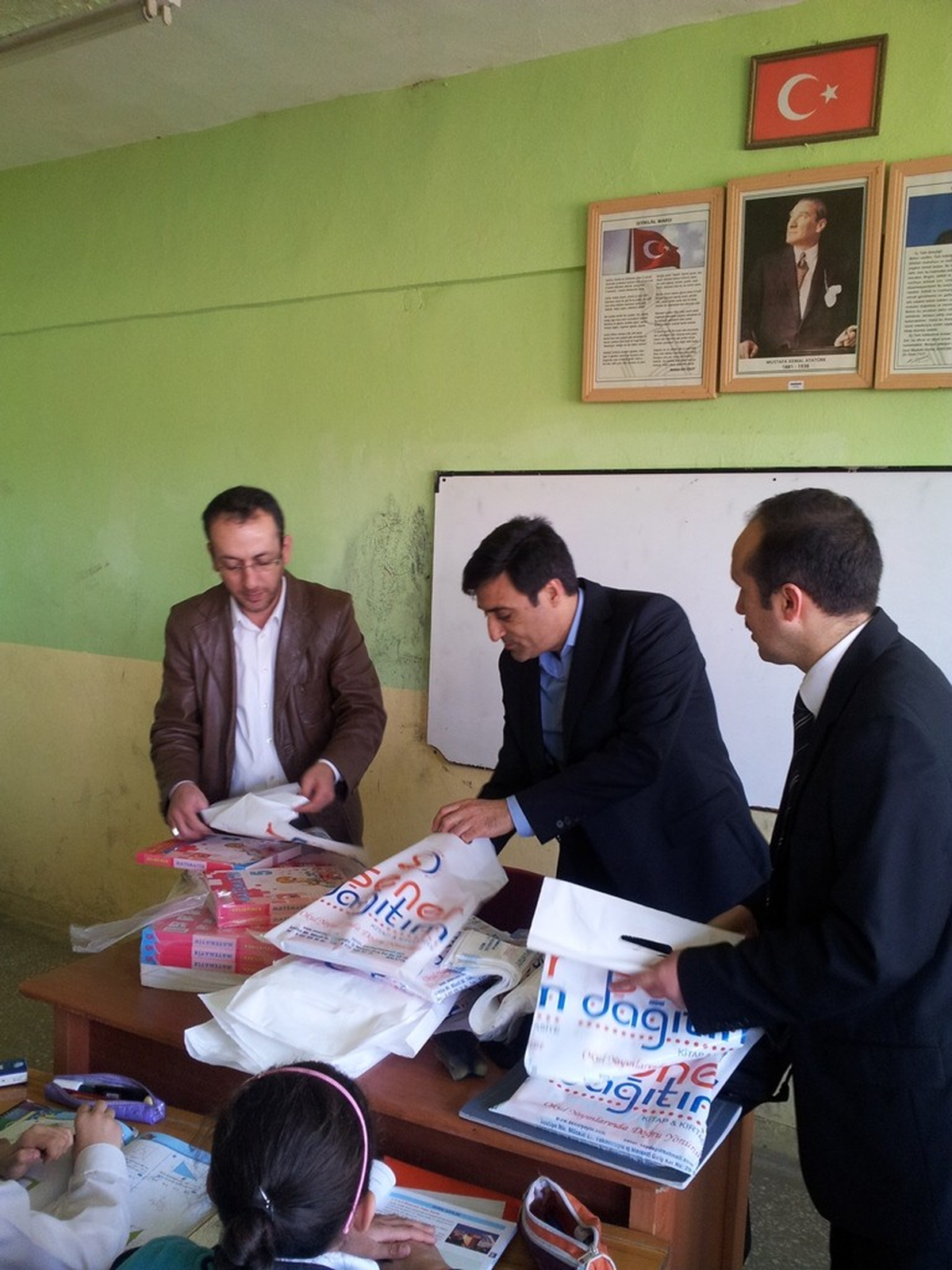 Yılın Öğretmenine Destek