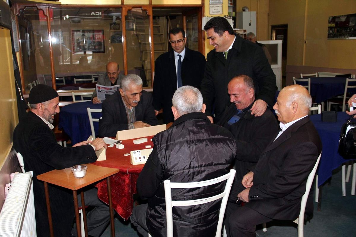 AK Parti İl Başkanı Burhanettin Kuru, Esnaf Ziyaretlerini Sürdürüyor