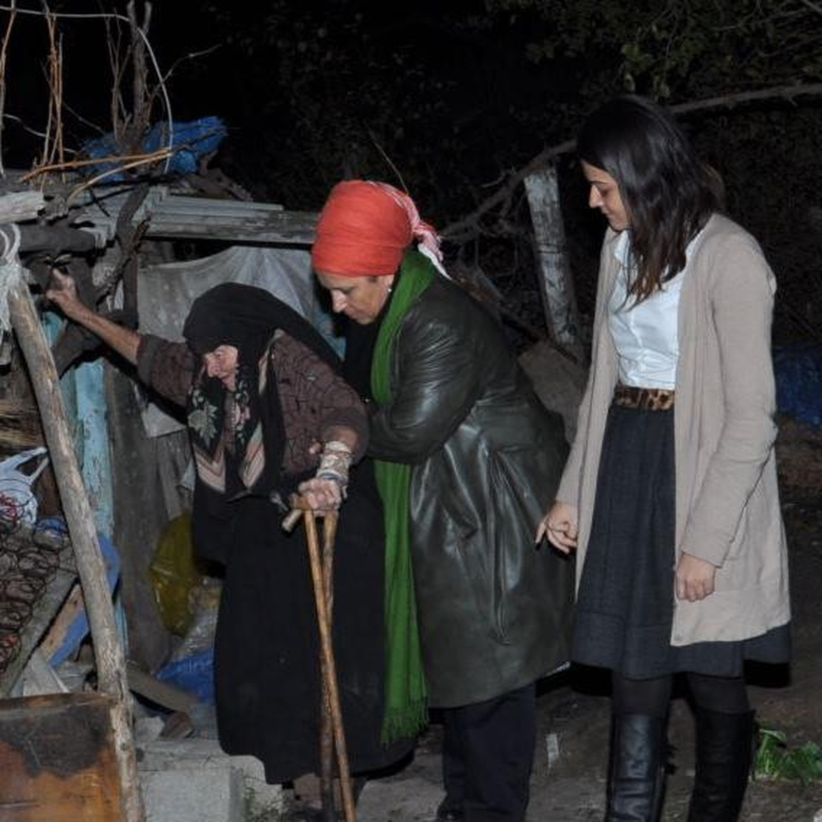Başörtülü Başkan Yardımcısı: Başörtüsü Kamu Hizmeti Yapmaya Engel Değil