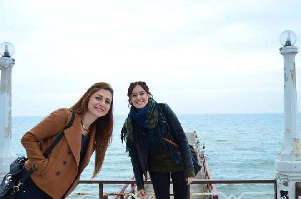 Buse ve Sıla Fidanlarıyla Yaşayacaklar