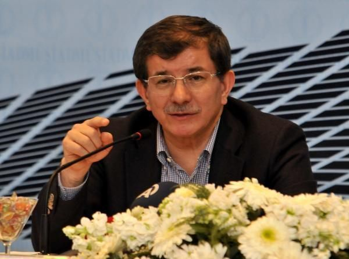 Davutoğlu: "24. Arap Birliği Zirvesi Suriye İçin Yeni Bir Dönemi İşaret Ediyor"