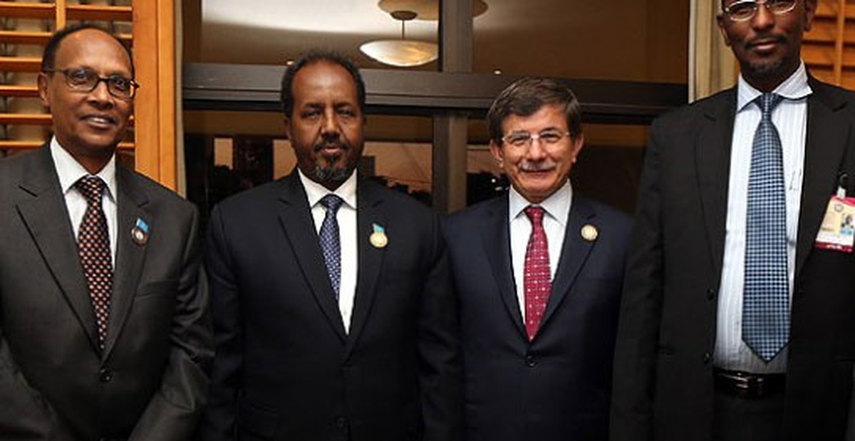 Davutoğlu\'nu Duygulandıran Sürpriz
