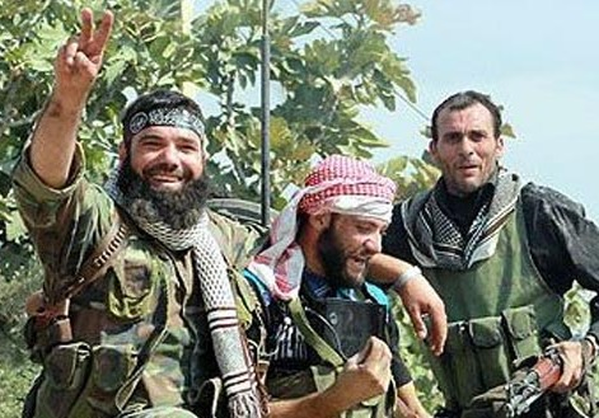 Esad\'a Büyük Cephane Darbesi
