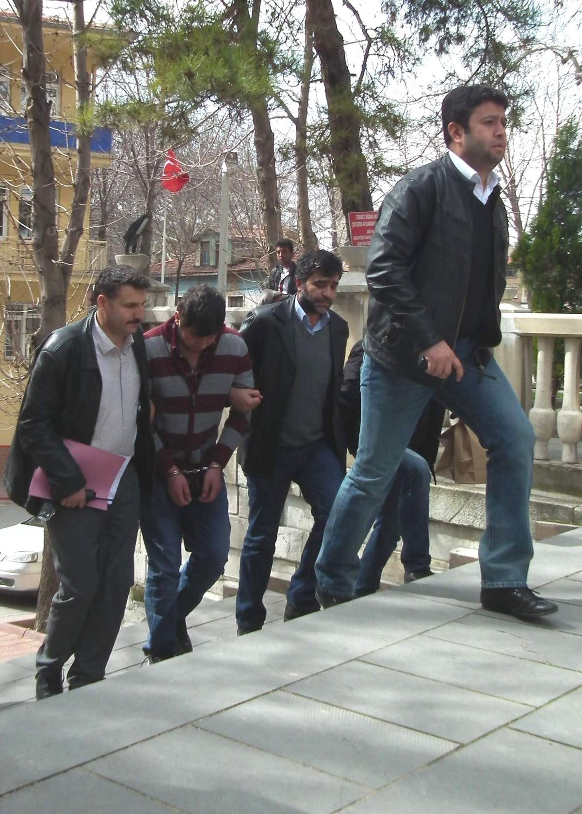 Ev Arkadaşını Öldüren Zanlı Tutuklandı