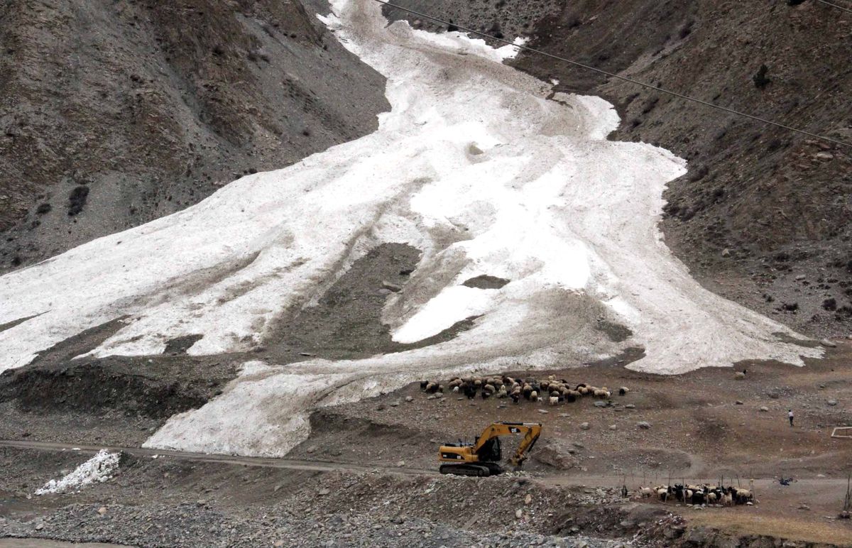 Hakkari\'de Çığla Mücadele Çalışması