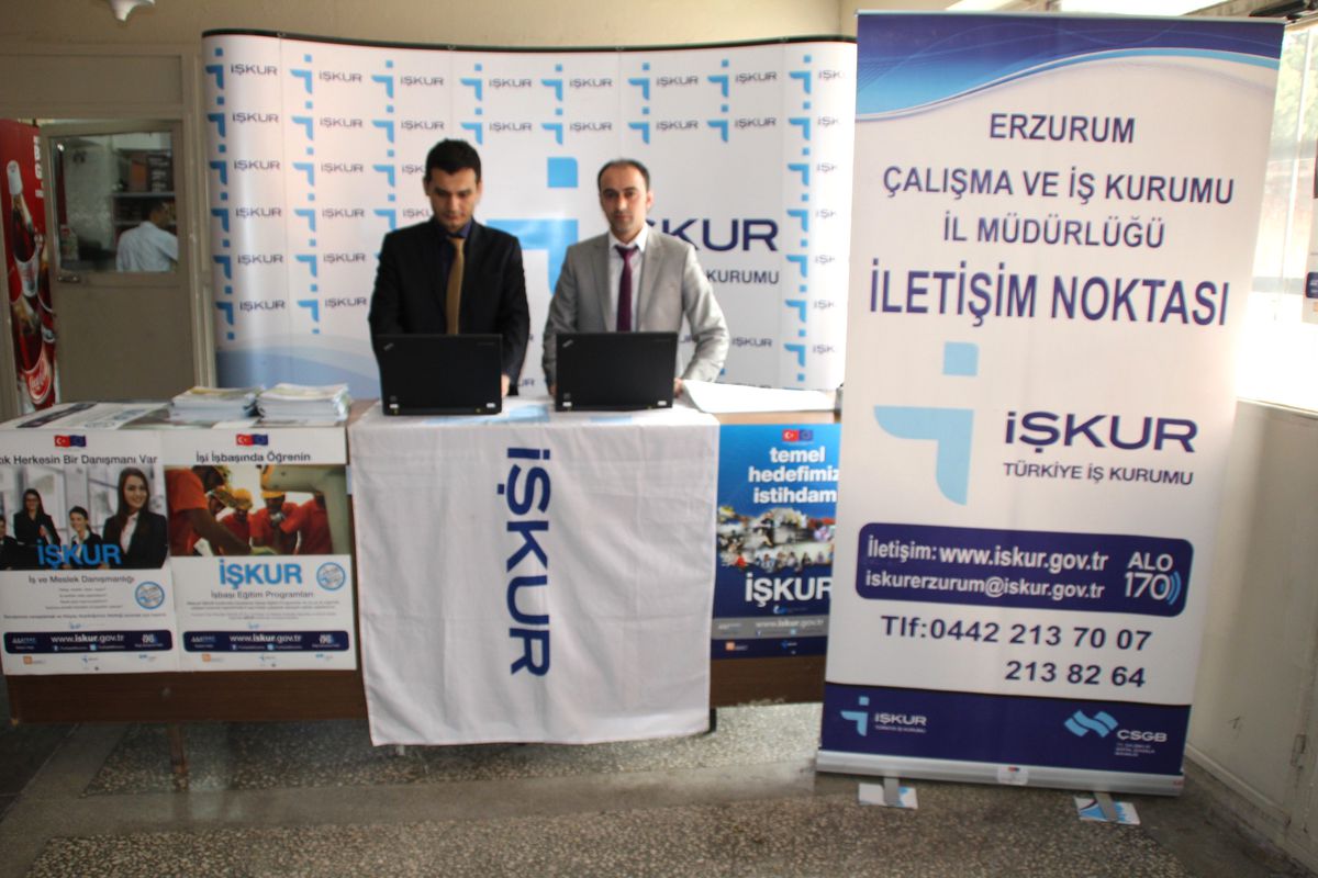 İş-Kur Mühendislik Fakültesinde Stant Kurdu