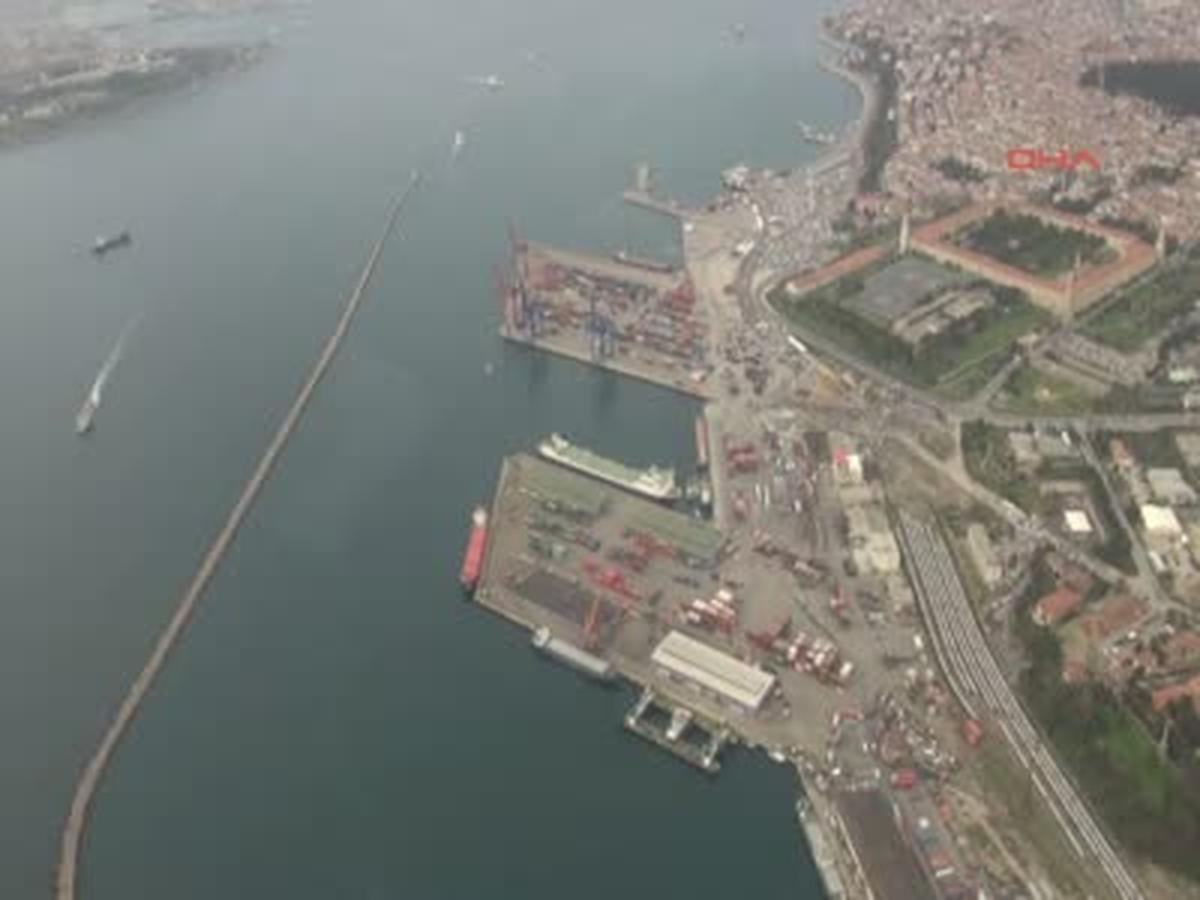 İstanbul\'da Yeni Stadın Yapılacağı Alanın Havadan Görüntüleri