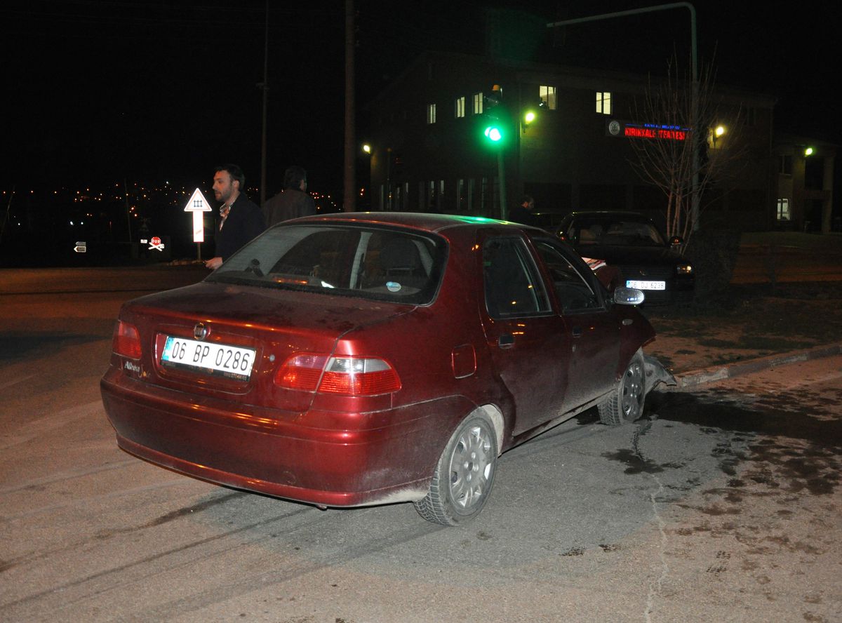 Kırıkkale'de Trafik Kazası: 5 Yaralı