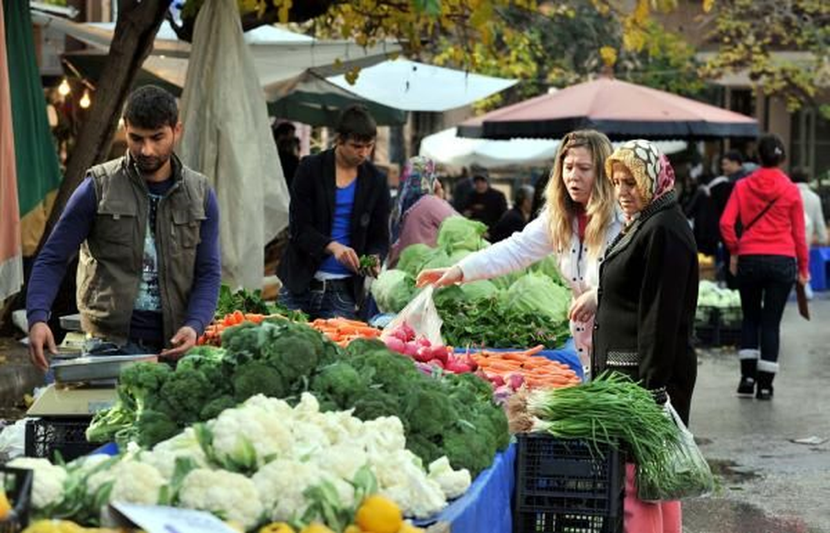 Kocaeli\'de Sebze ve Meyve Fiyatları