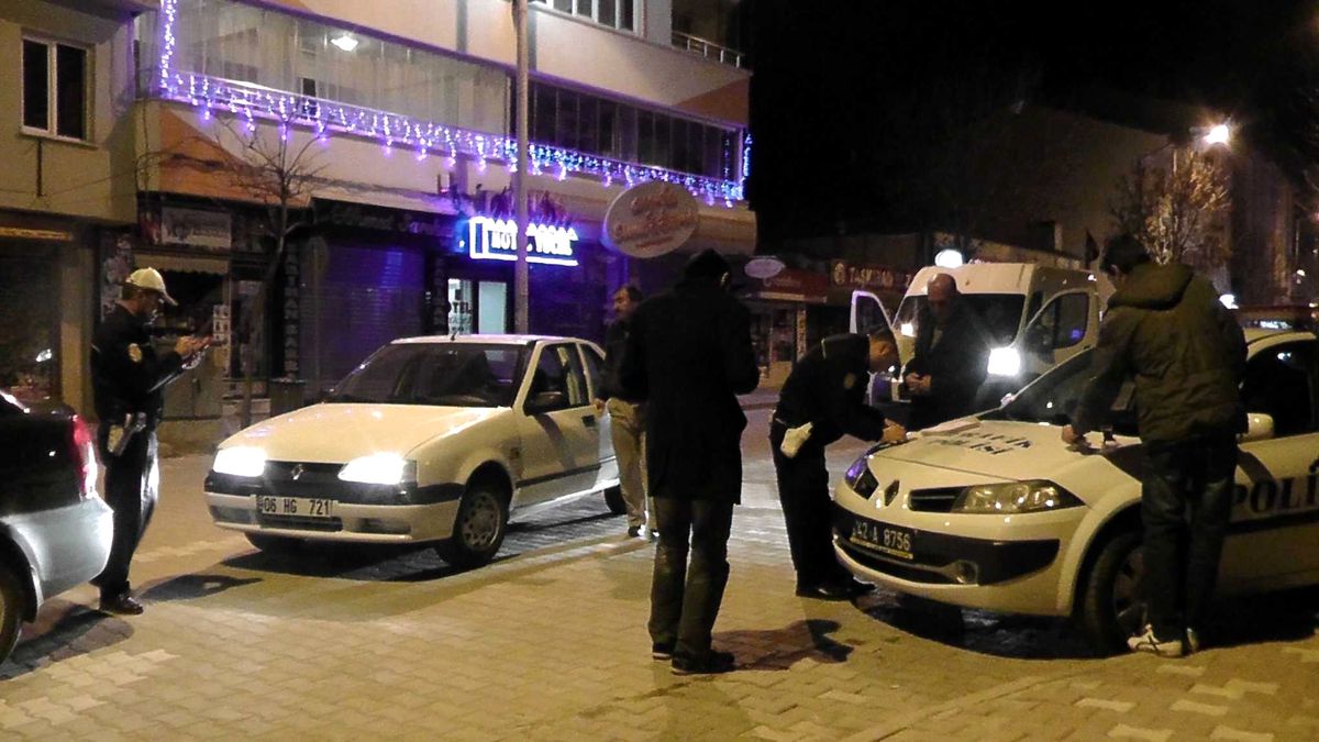 Kulu\'da Trafik Polislerinden Uygulama
