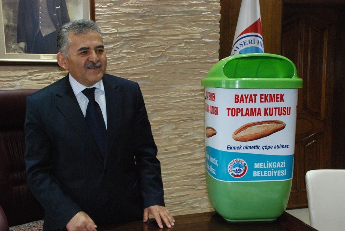Melikgazi Belediyesi Bayat Ekmek Toplayacak