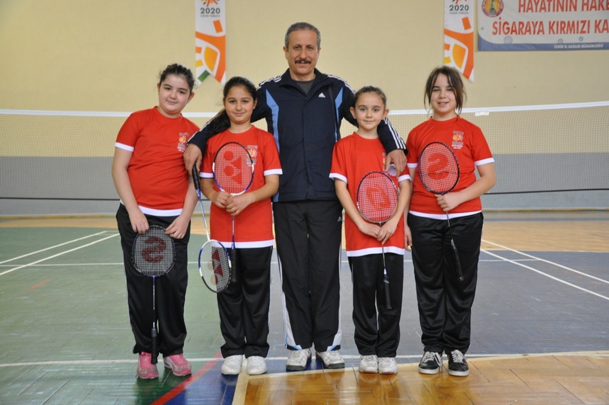Ödemiş Zafer İlkokulu, Badmintonda İzmir\'i Temsil Edecek