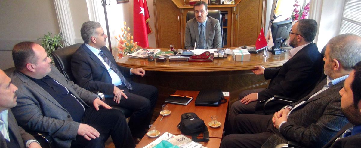 Seyyid Battalgazi Eğitim Kültür Yardımlaşma ve Dayanışma Derneği\'nden AK Parti\'ye Ziyaret