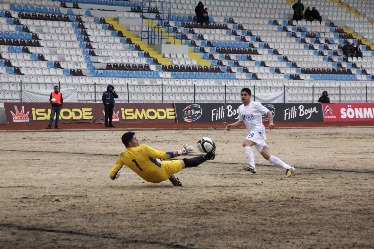 Yakutiyespor: 1 Iğdır Üniversitesispor: 1