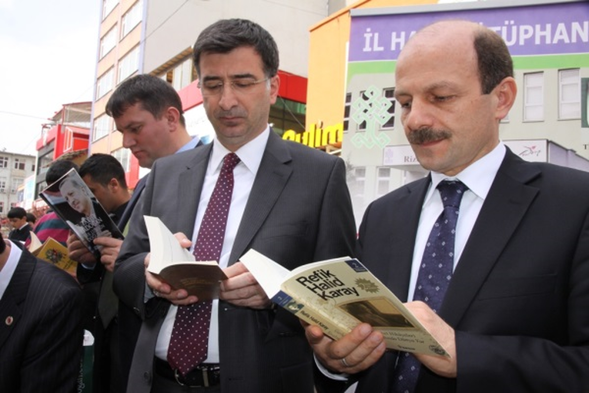 Başkan Bakırcı\'dan 4000 Kitap