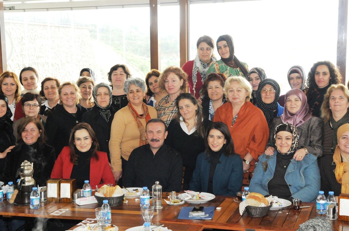 Başkan Doğan Kadın Meclisi Üyeleriyle Buluştu