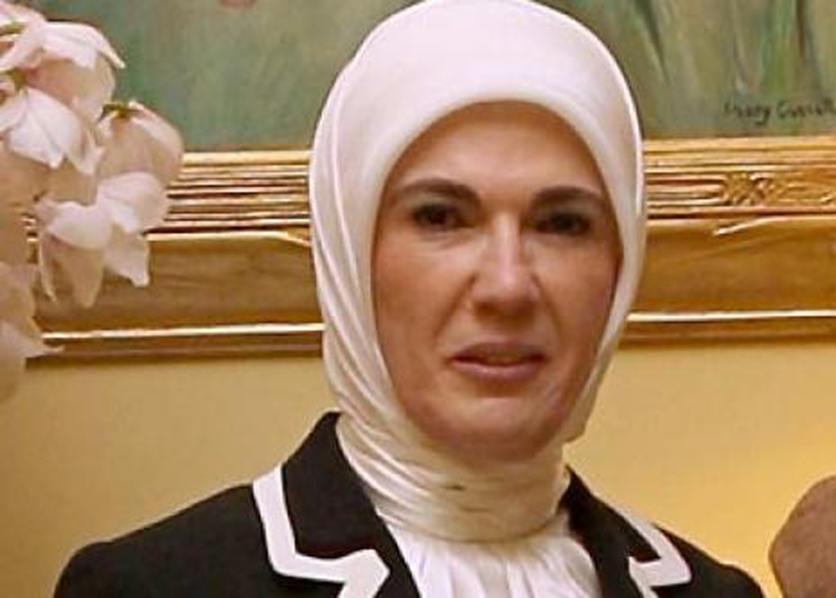 "Emine Erdoğan\'ın Özel Hastane ile Ortaklığı Yok"