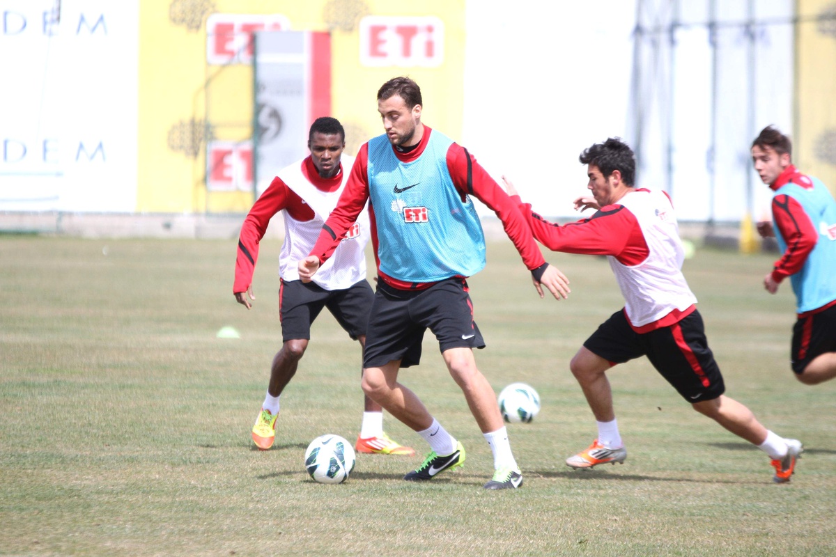 Futbol: Spor Toto Süper Lig