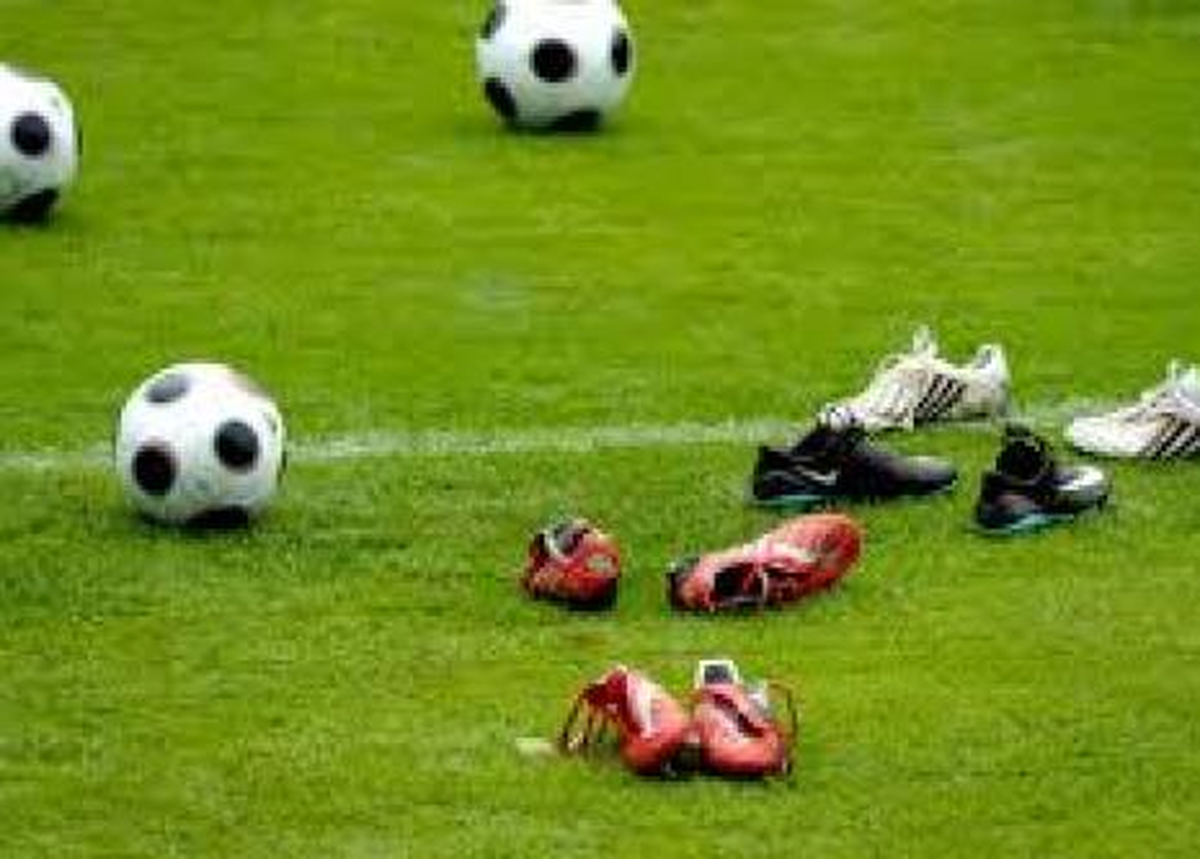 Futbol Ülker\'i Küstürdü