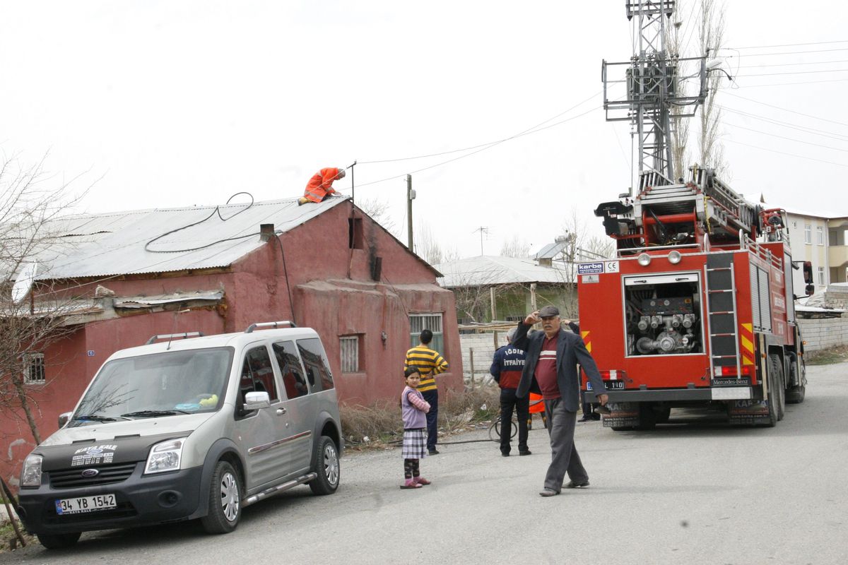 Iğdır\'da Ev Yangını