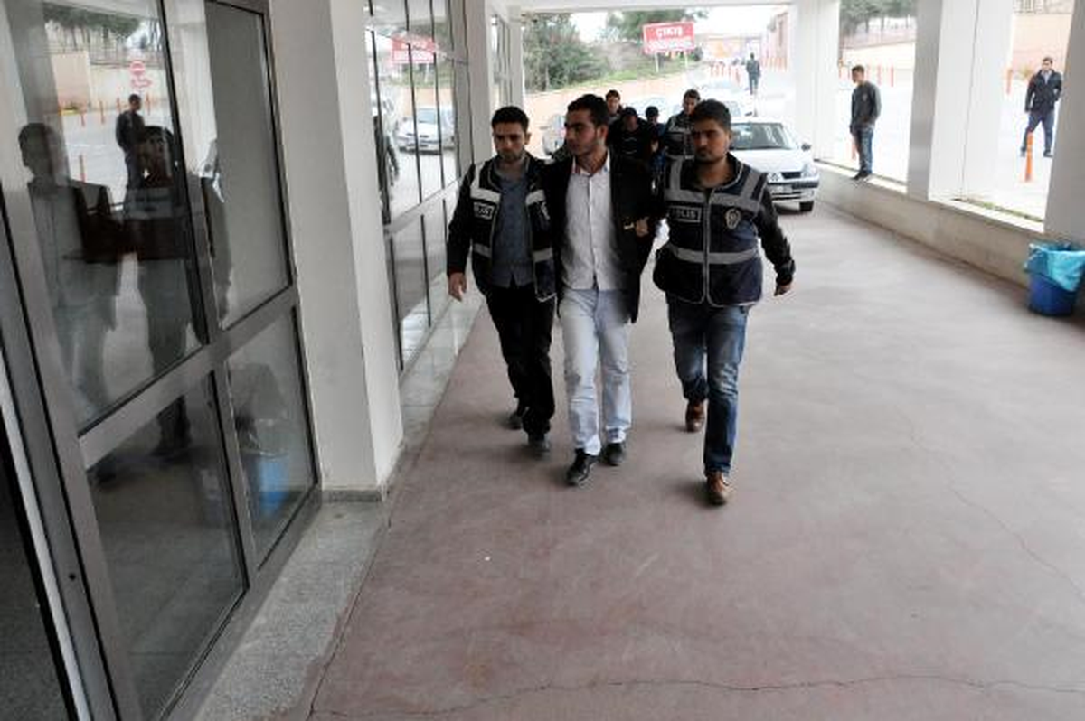 Tecavüz Evinden Çığlık Atarak Kurtuldu