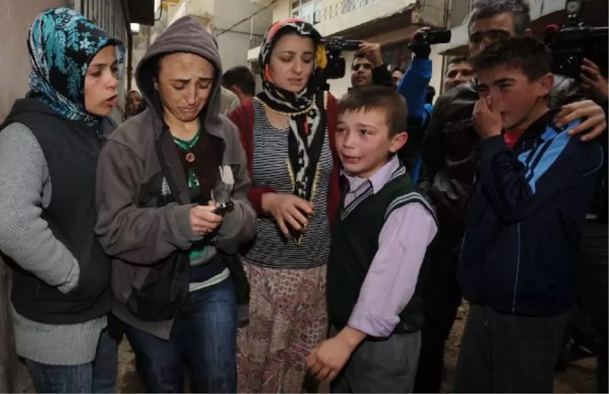 Çakmak Gazı Bomba Gibi Patladı