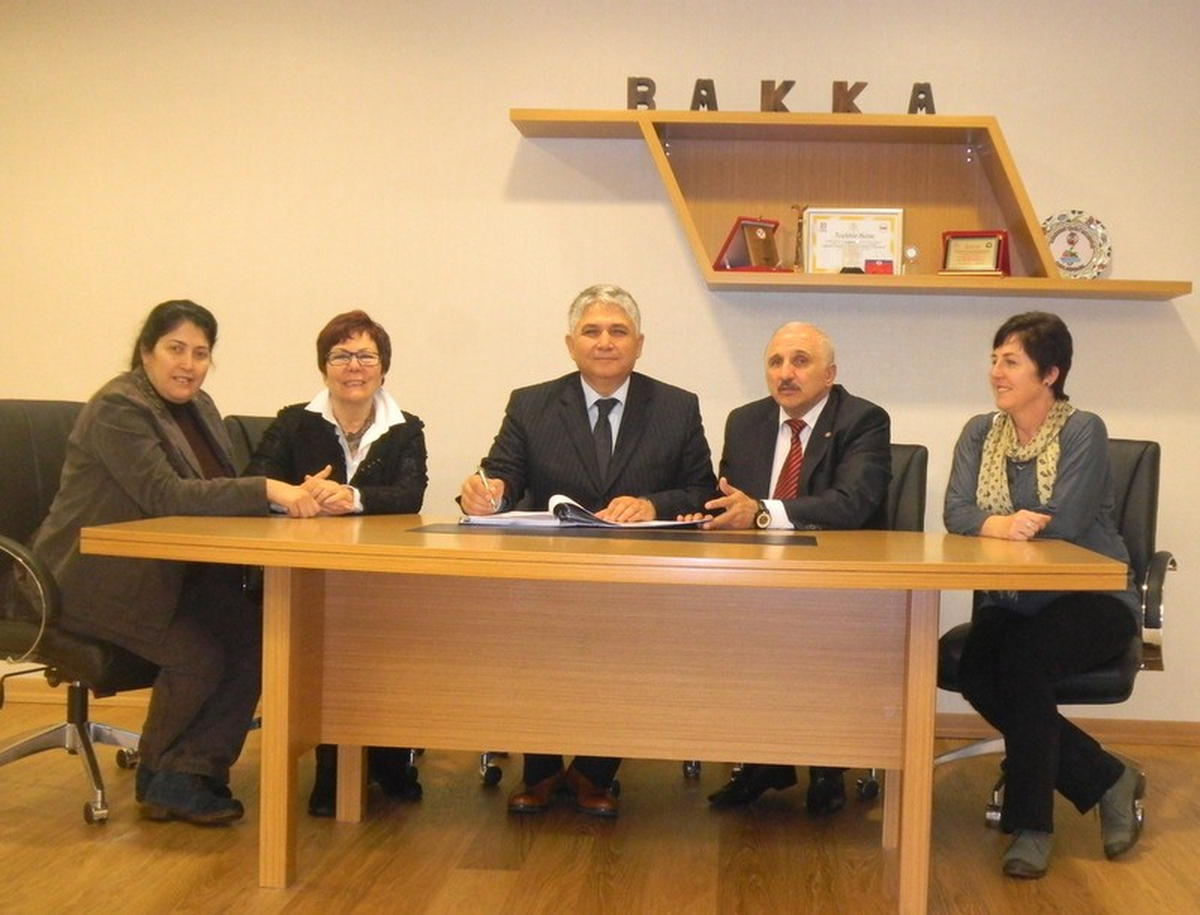 Kızılay ve Bakka El Ele