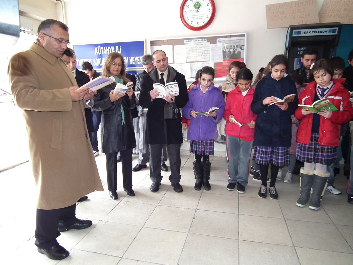 Kütahya\'da Kitap Okuma Etkinliği