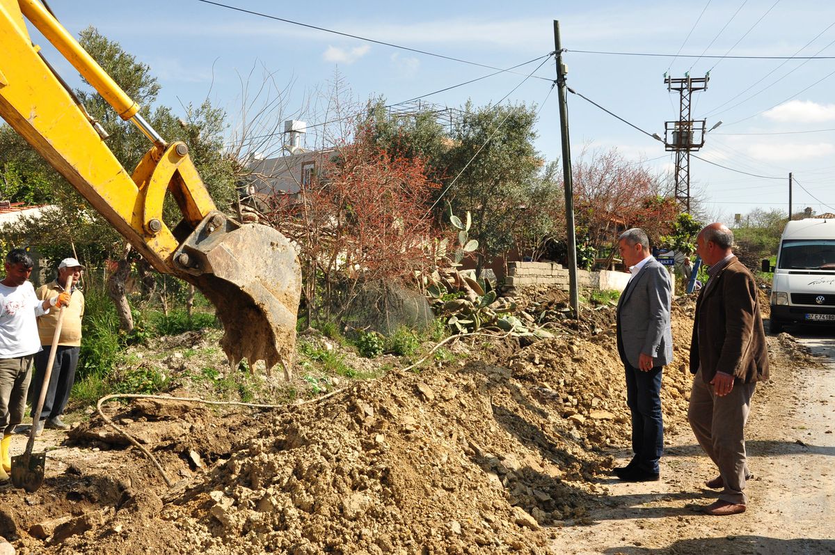 Manavgat Belediyesi Üç Ayda 33 Köye Hizmet Götürdü