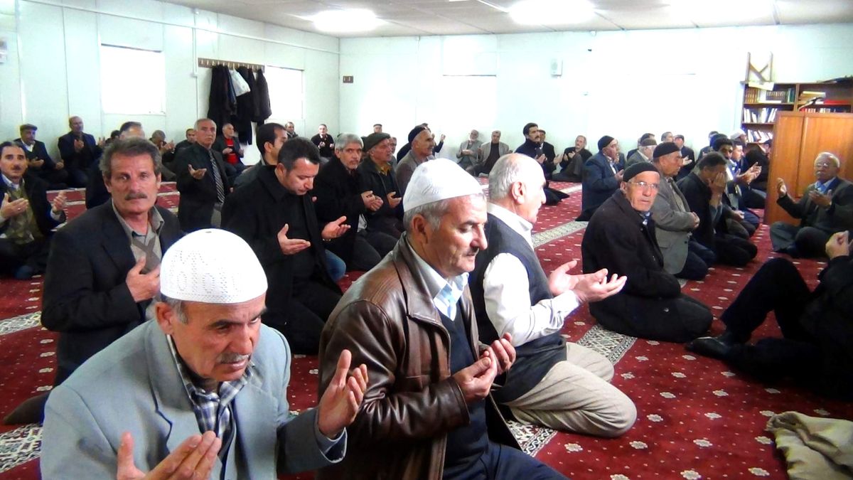 MHP\'li Köroğlu İçin Mevlit Okutuldu