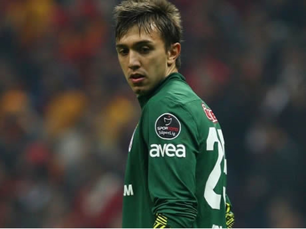 Muslera'ya Dev Talipler