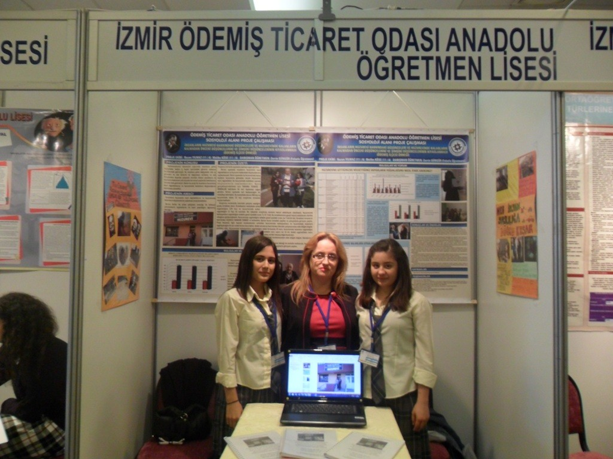 Ödemişli Öğrencilerin Projeleri Tübitak Sergisinde