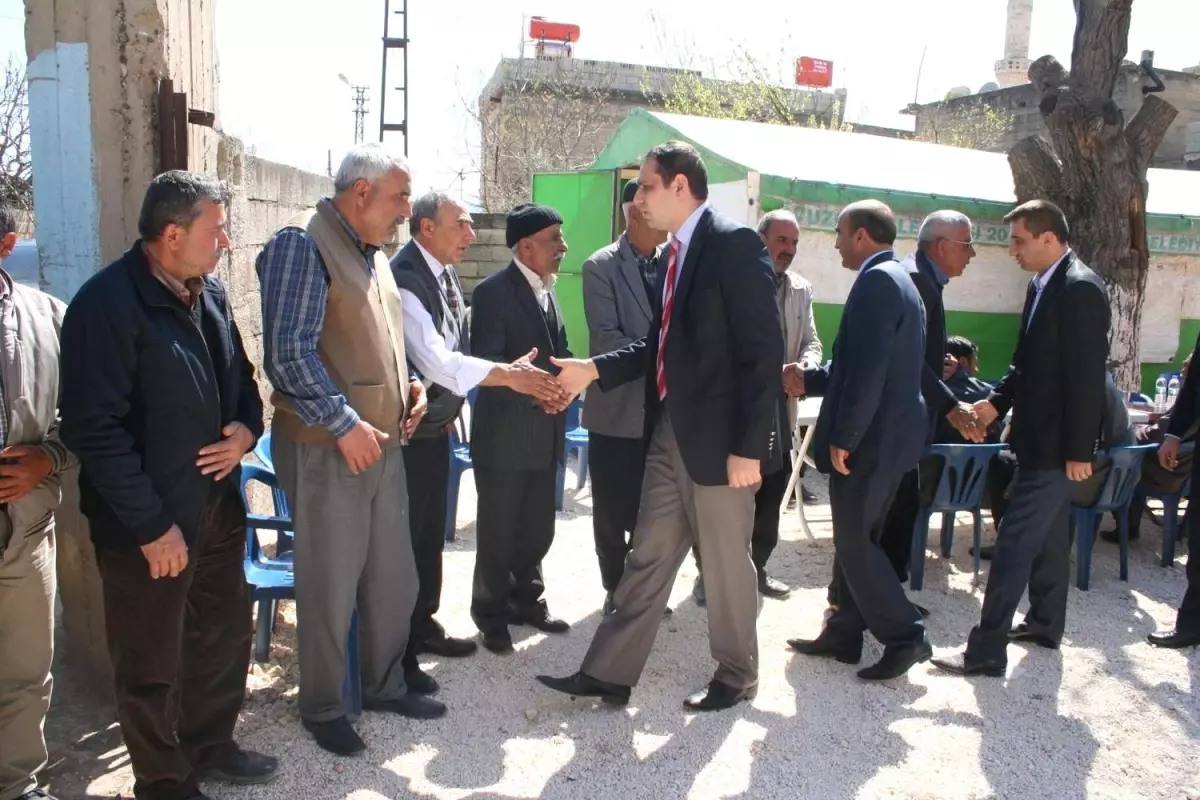 Polis Memuru Gözde Yılmaz\'ın Ailesine Taziye Ziyareti