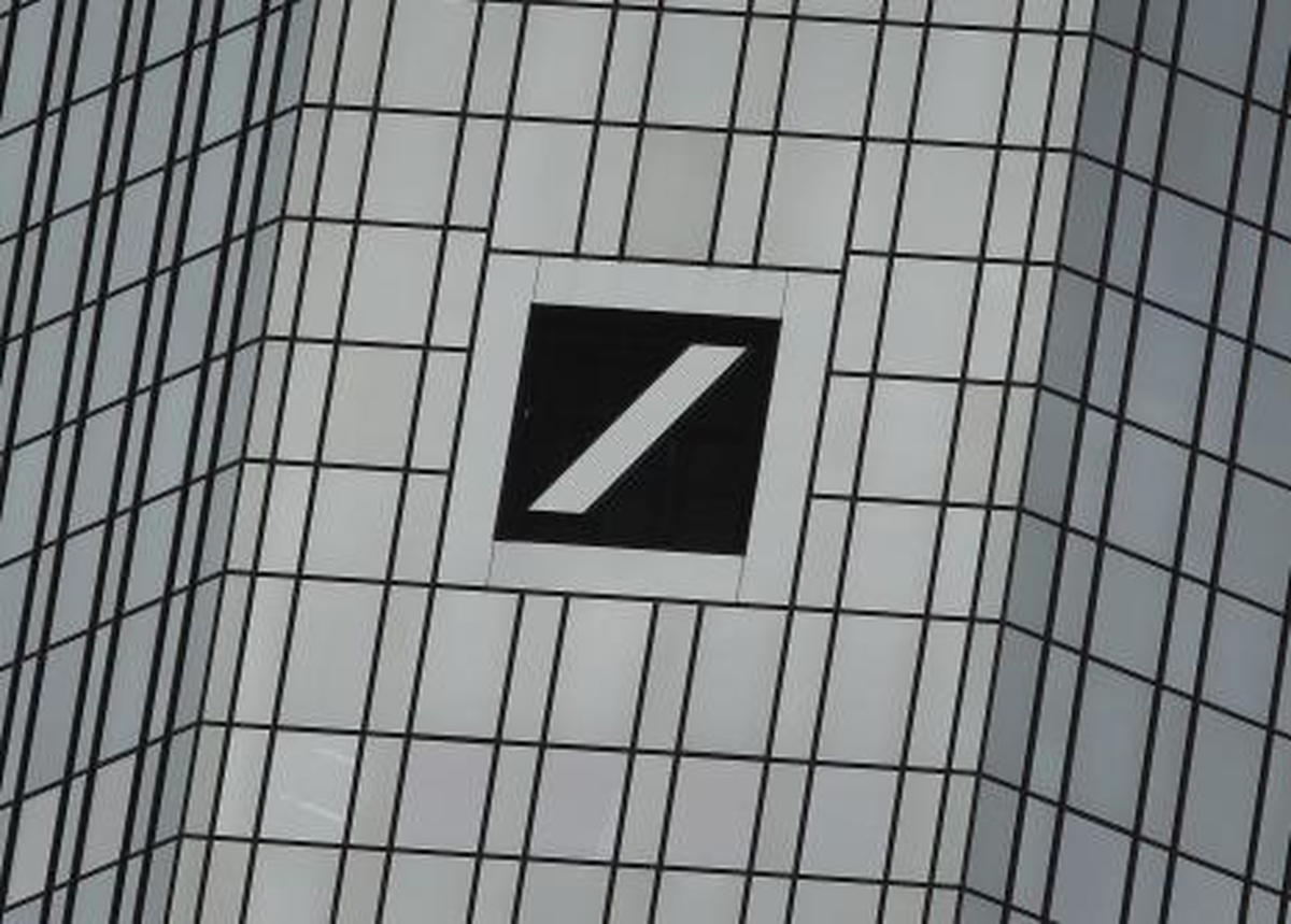 S&p Alman Devinin İzlemeye Aldı