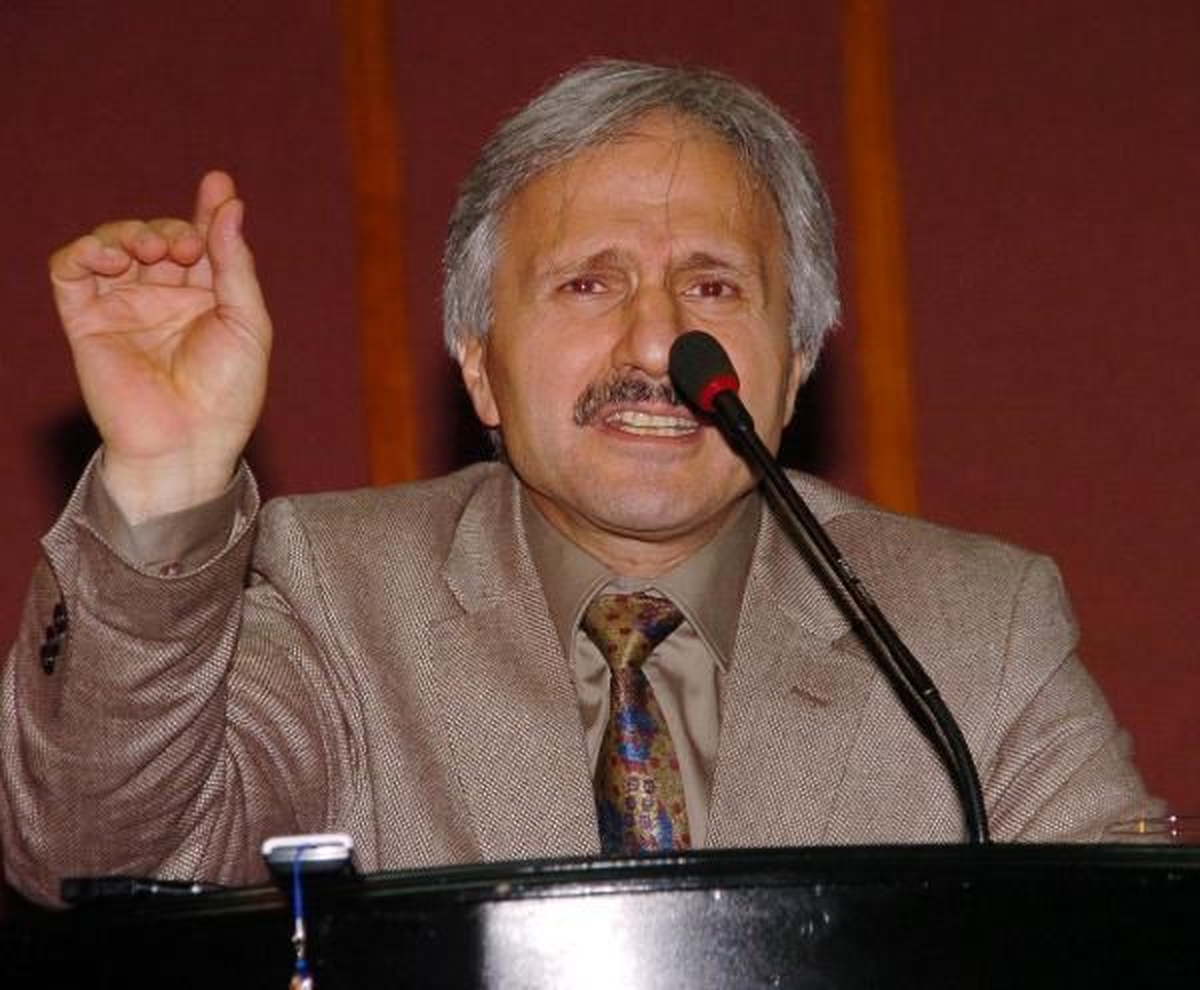 Tdk Başkanı Kaçalin\'den "Yazı Dili" Uyarısı."Yazı Dilinde, Resmi ve Ayyuka Çıkmış Yanlışlarımız...