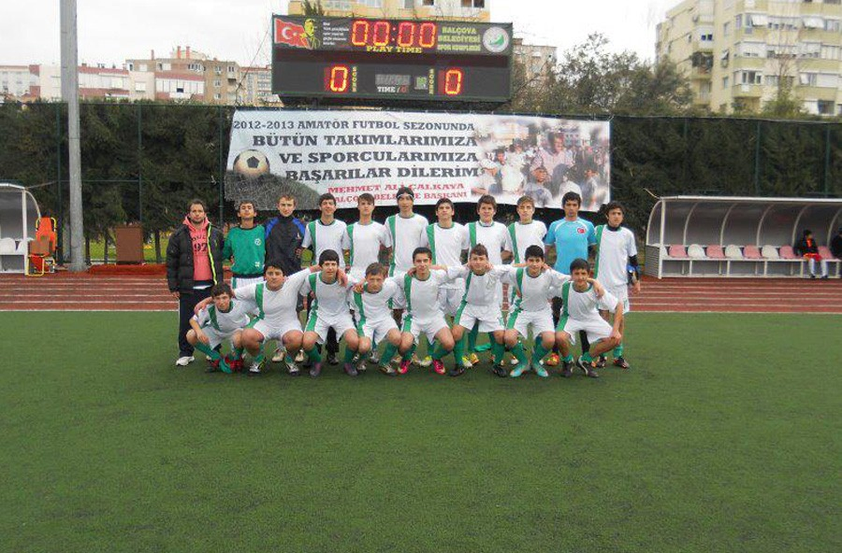 Urla Gençlik U16 Takımı, Şampiyon Oldu