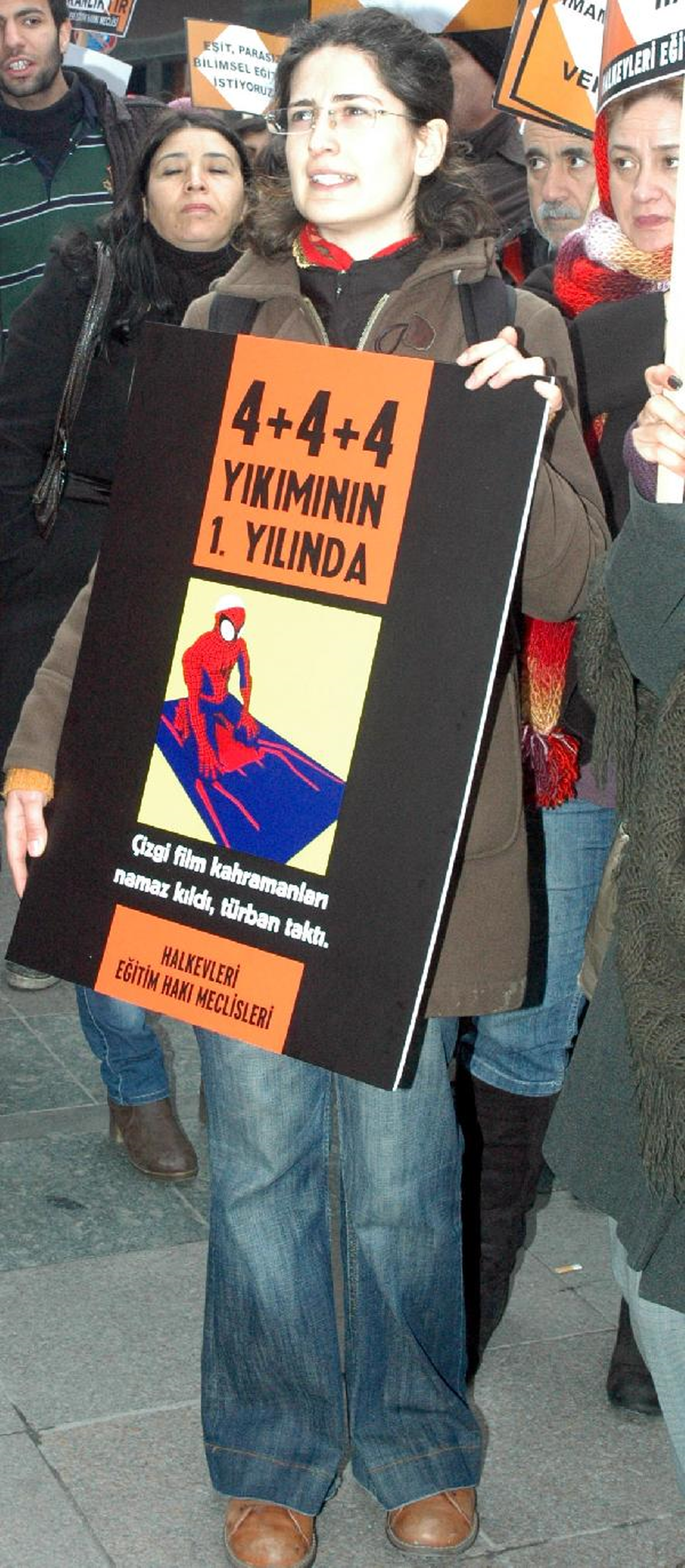 4+4+4 Eğitim Sistemi Protesto Edildi