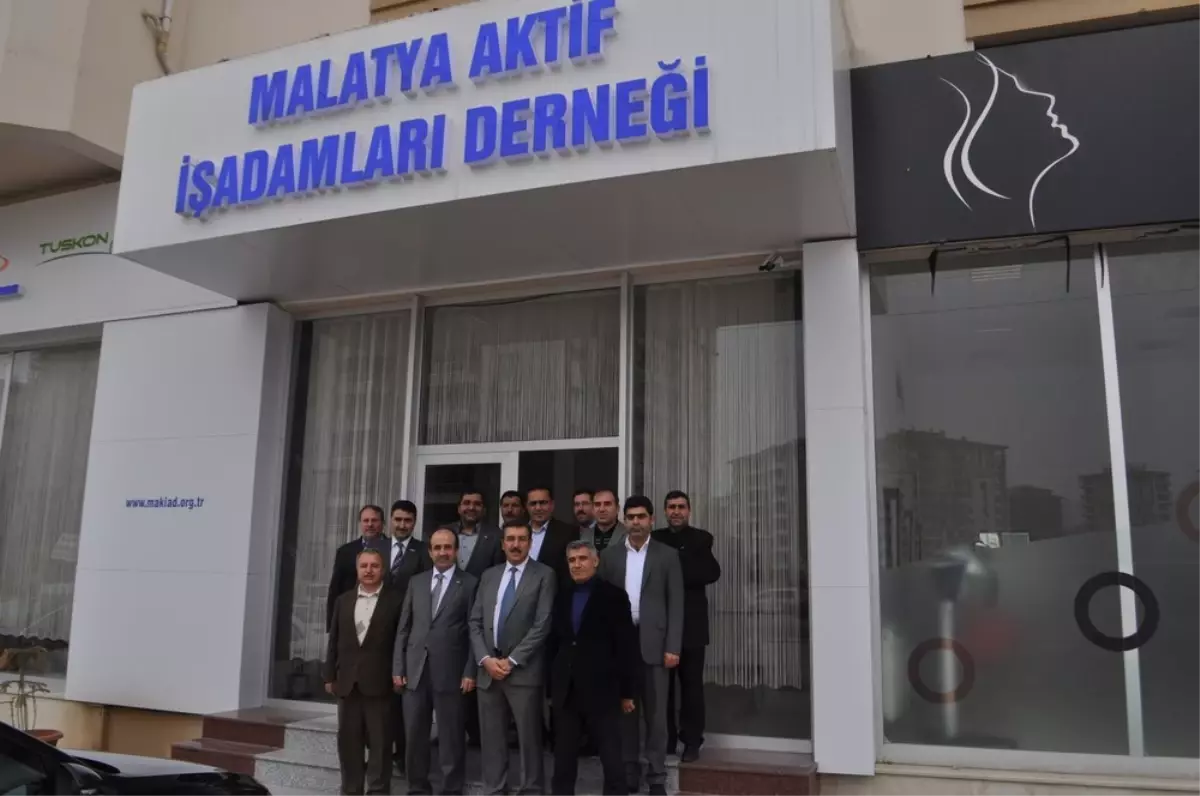 AK Parti Malatya Yönetiminden Makiad\' A Ziyaret