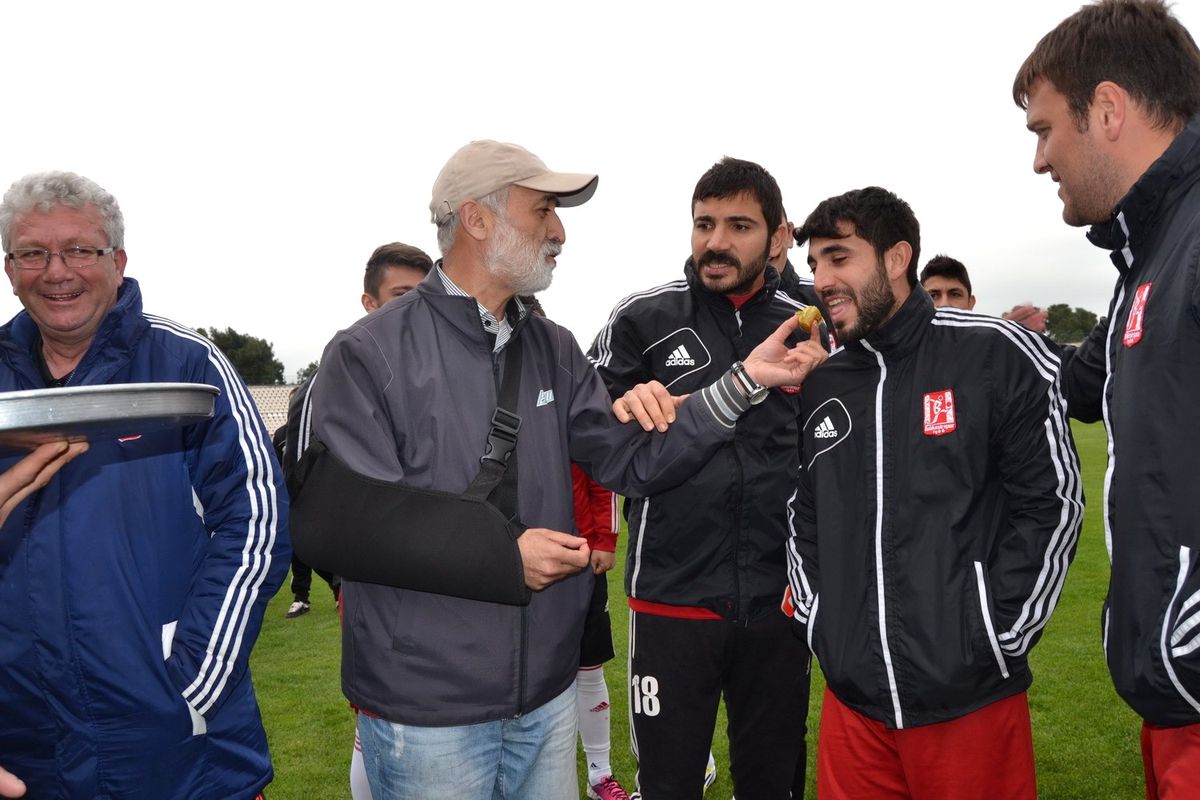Balıkesirspor\'a Baklava Jesti