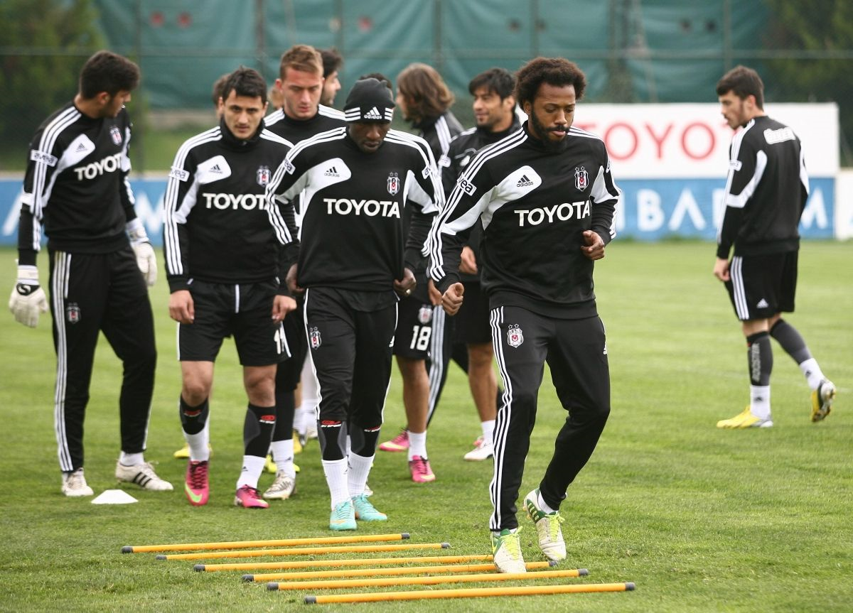 Beşiktaş, Hazırlanmaya Devam Ediyor