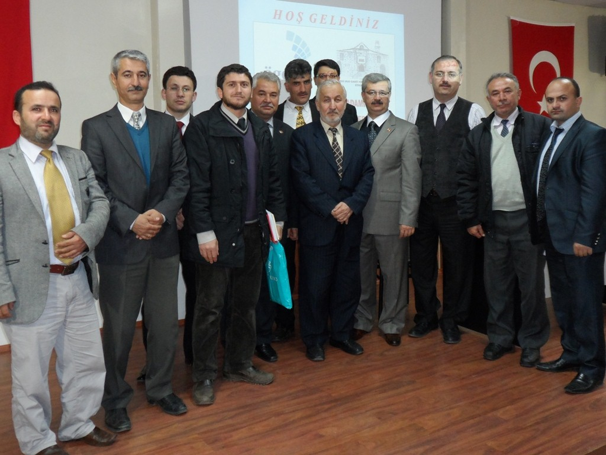 Beydağ\'da Müftülük Personeline Diksiyon ve İletişim Konferansı