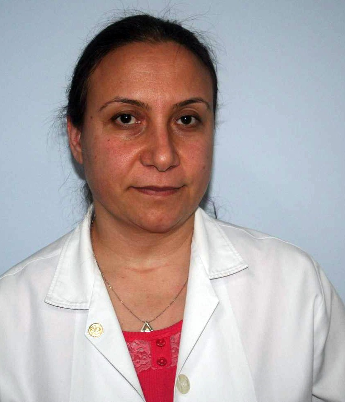 Bilinçli İlaç Kullanımı Ülke Ekonomisine Katkı Sağlıyor